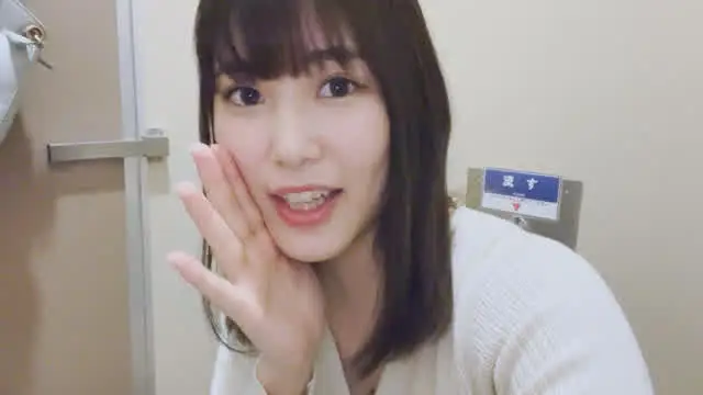 エロ配信れなちゃん！某フ… E★素人DX れなちゃん