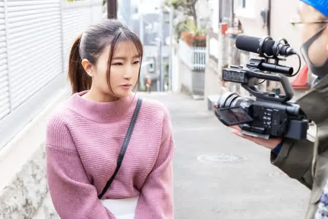 街ゆくウブそうな女子に性… お風呂で密着混浴体験してもらえませんか！？伊南えりか