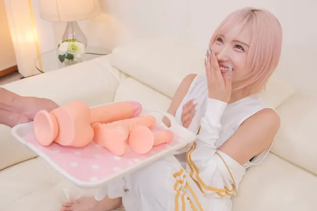 女子○生にチンポが大きす… 代々木でみつけたウブな女●●生に素股 春陽モカ
