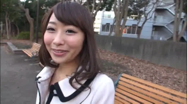 プリプリしたお尻が魅力的… エスカレートするドしろーと娘 222