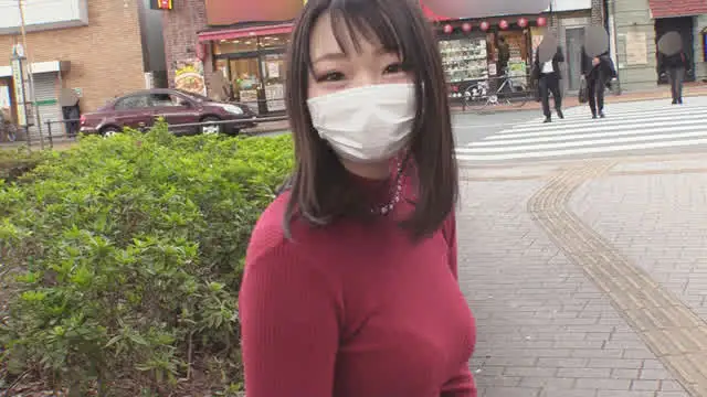 なかなかマスクを外してく… 175cm高身長Iカップがコンプレックスの処女がDEBUT