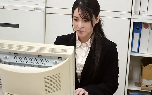 部長に好き放題に弄ばれた… 快楽堕ちした女部下の壊れていく居場所 十川ありさ