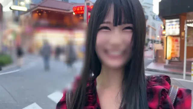 アプリで出会ったばかりの… 【初々しい19歳 はじめてのハメ撮り】巨乳黒髪JD