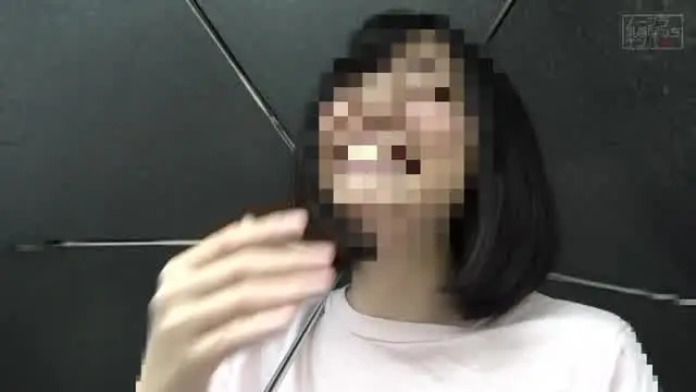 最近、ノーブラで外出する… 街で見かけたノーブラ乳首ぽっち娘をナンパ（2）
