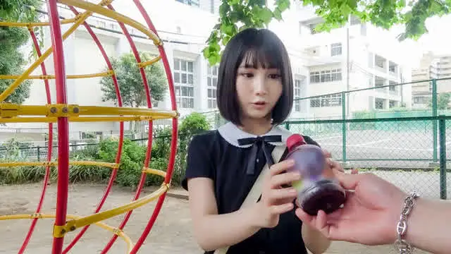 公園で遊んでいたらジュー… 円光タダまん えっちなおまじない 由良かな