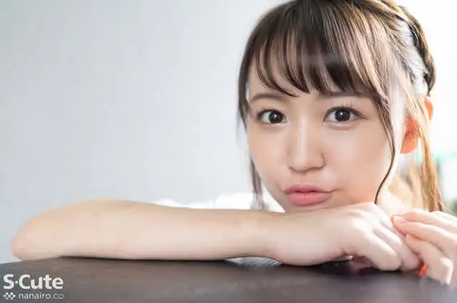 ニコニコ笑顔のままで、男… S-Cute みつき（21） 激しいピストンに悶絶する美少女