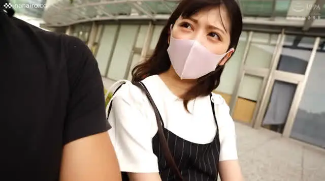 カフェデートを楽しむひな… S-Cute ひなこ（20） カフェデート後のハメ撮りエッチ
