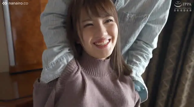 椅子にバックの体制で座ら… S-Cute えな（20） 大胆に攻められて潮吹く美人とSEX