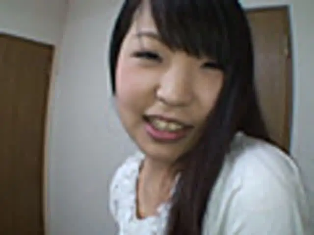 趣味はありますか？特技は… 立ちクンニされながら質問に答える女【六】