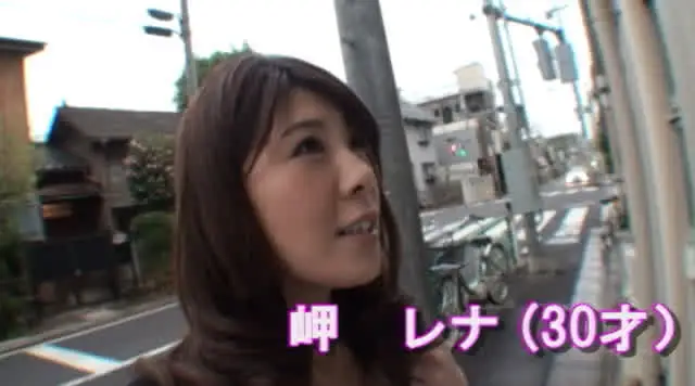 巨乳で美人なお手伝いさん… キモニートの専用チ○ポ奴隷になった。 岬レナ