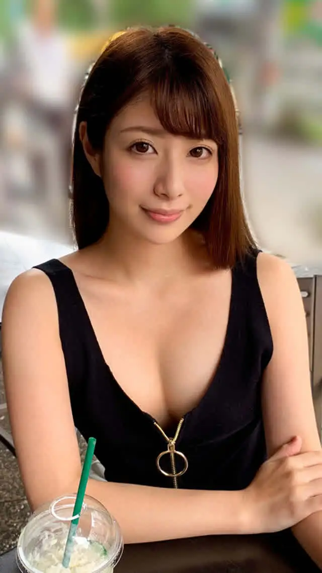 キリッとした極上の美人で… 銀河系フェロモンおばけ！ セクシー女神2 撮り下ろし3名