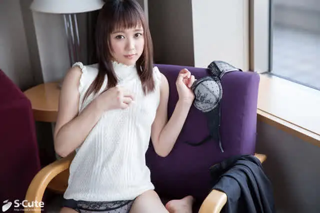 キスしたり、お互いの指を… S-Cute yura（2）