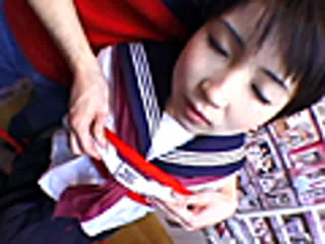即尺、剃毛、コスプレ、精… 束縛 剃毛変態メイド 桜子18歳