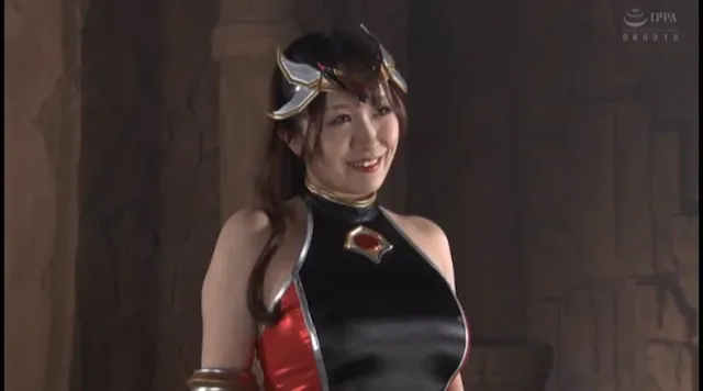 悪の女幹部フェノミーナは… 女幹部ヒーロー陥落 悪の女幹部フェノミーナ2