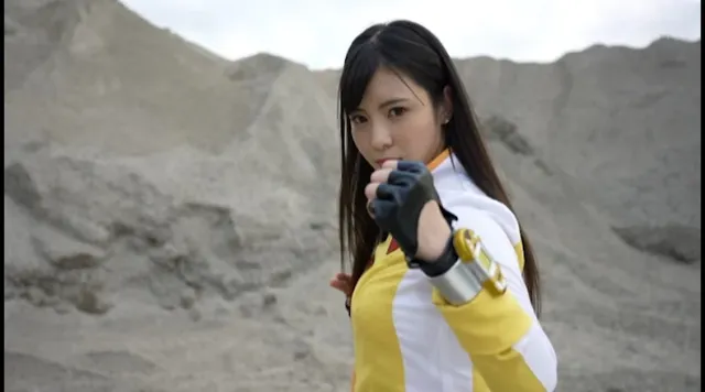 悪の組織アシュラ団から人… ヒロイン特殊責め 神獣戦隊ビーストレンジャー イエロー