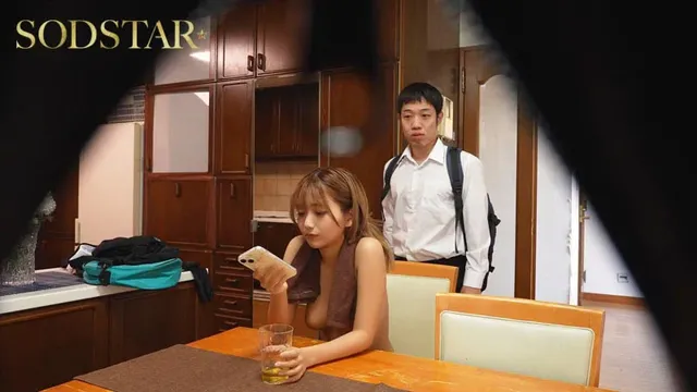 僕にはテニス部の可愛い姉… 家では裸族なテニス部の姉を隠し撮り 星乃莉子