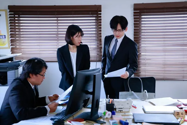 恋愛に縁がなく仕事も失敗… カラダ委ねて。