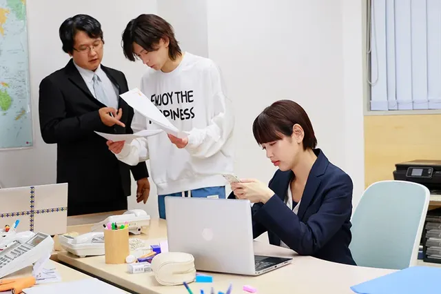 仕事ができ会社でも高く評… 今夜、ひとつのベッドで。