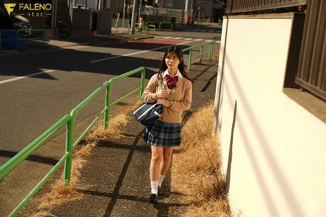 「昔は優しかったのに…」… 引きこもり兄からの馬乗りパイズリで乳オナホ扱い