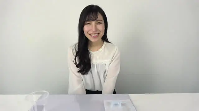 本物素人娘みさきちゃんの… 素人娘みさきちゃんのベロ観察・ベロ唾液フェチズム