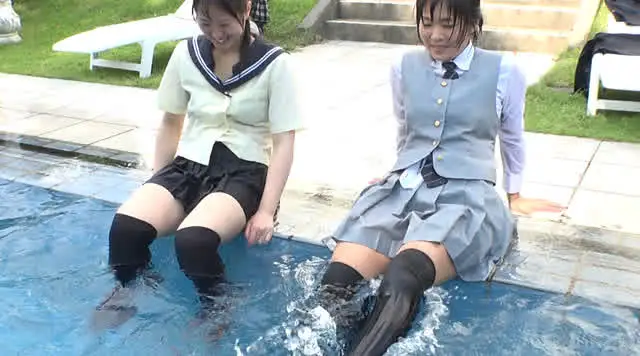 上着って水を物凄くすうの… 上着を脱いでからも