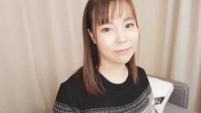 色白のモチ肌がエロくてそ… ハチきれんばかりの超A5ランク霜降り肉Kカップ人妻