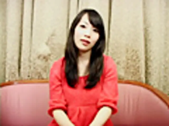 奈緒子ちゃんが、水着にき… 彼女が水着に着替えたら 奈緒子
