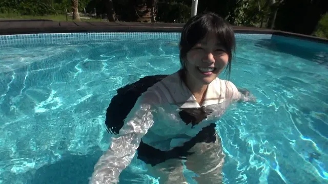このままプールって感覚も… 初夏の昼下がり