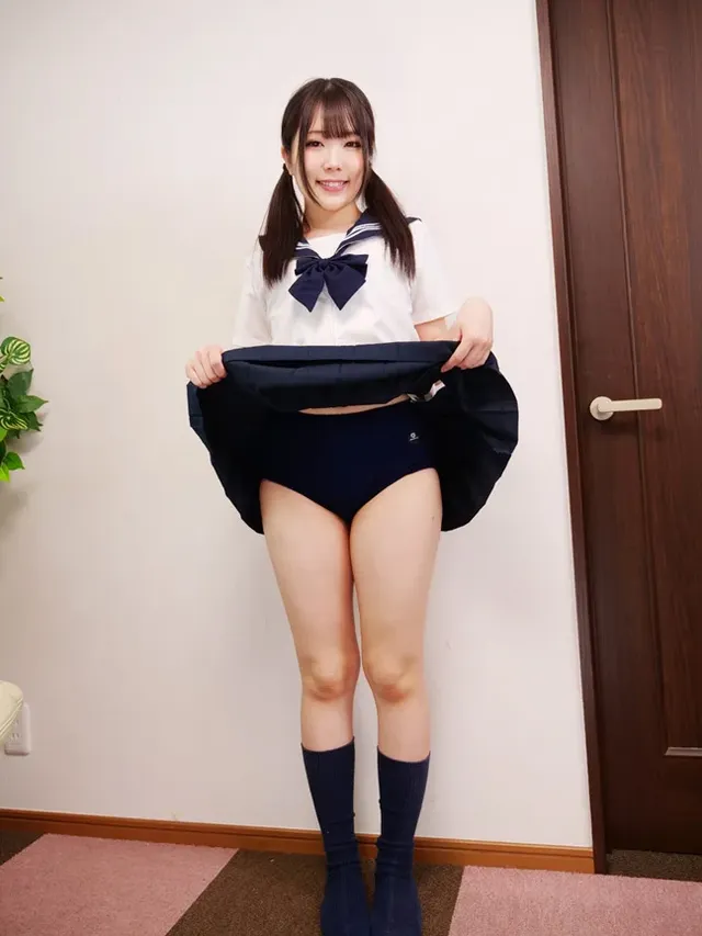 アパートの僕の隣の部屋に… 隣に越してきた女の子にブルマを見せたら興味津々！