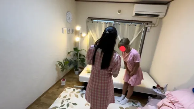 エステの無料モニターチケ… くすぐり、電気アンマ、外部ポルチオ等で逝かされまくる