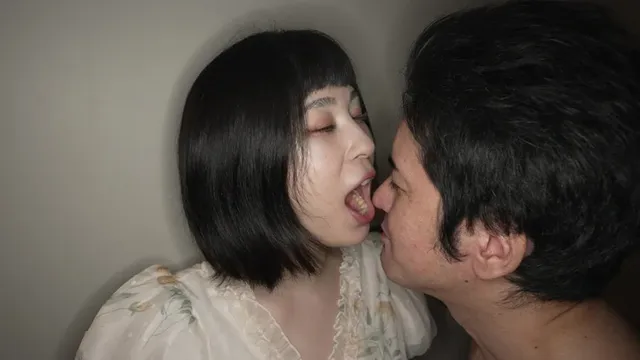 ずっとニコニコ笑顔でおっ… 【個人撮影】大園明歩 変態男のわがままリクエスト