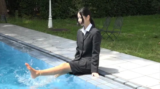 夏を過ぎるとリクルートス… 就活女子学生の内定祝い（1）