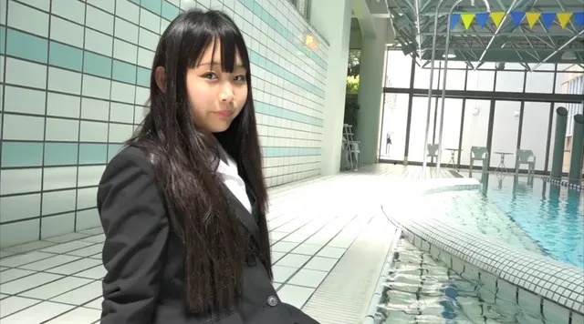 大学に入学して間もない女… 着衣水泳部への体験入部（1）
