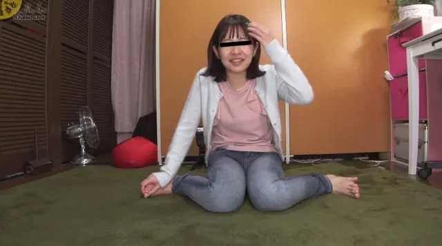 デニム尻好き、おなら好き… デニムお姉さん尻放屁2 ～自画撮りおならRETURNS3～