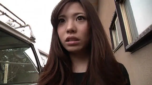 野外で女の子に声をかけて… 野外素人肛門見せ9
