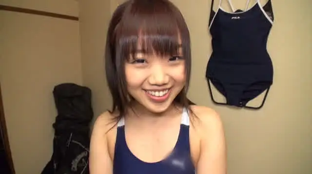 ロリ美少女や美人人妻にス… 濡れてテカってピッタリ密着神スク水17