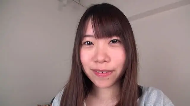 本物素人娘のかえでちゃん… 素人娘かえでちゃん 舌・口内自撮り＆主観口臭嗅がせ
