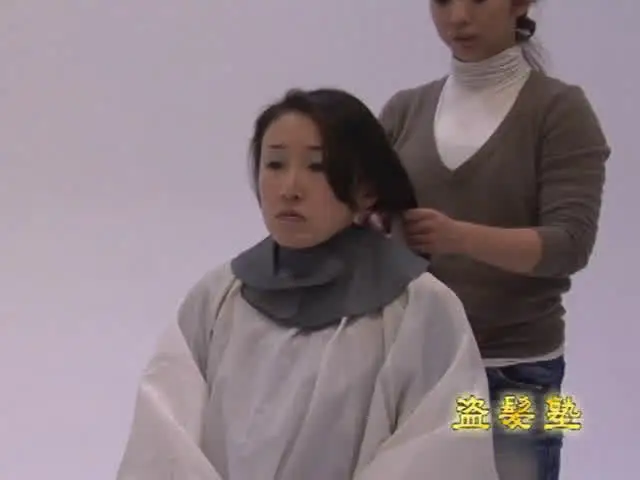セミロングヘアーの黒髪を… 盗髪塾 第22髪 しずか