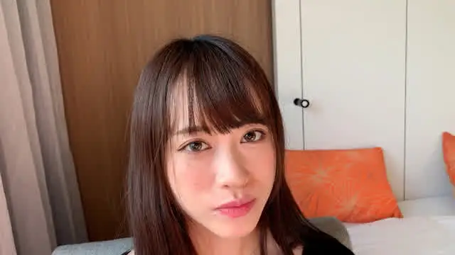 結羽ちゃんの歯を沢山見せ… 桐山結羽の天然歯観察＆噛みつき強度チェック！