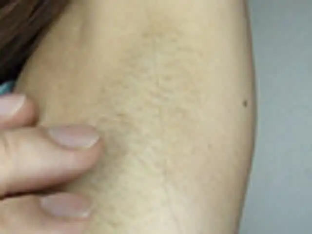 腋が苦いワキクサ女、腋毛… 腋臭女 第4集