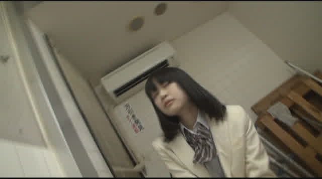 都下にある某ドラッグスト… 未○年（四九四）万引き少女51