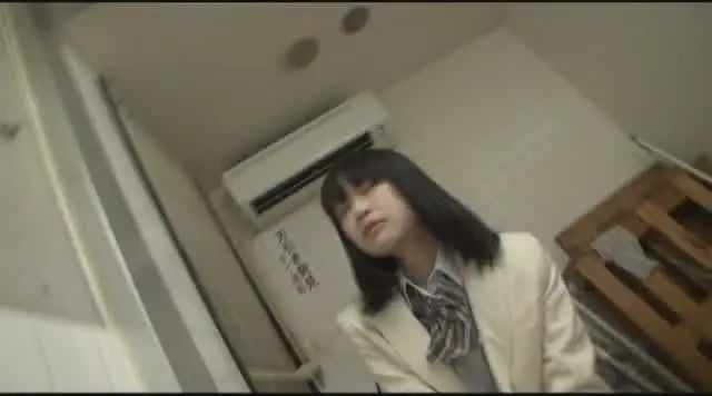 都下にある某ドラッグスト… 未○年（四九四）万引き少女51