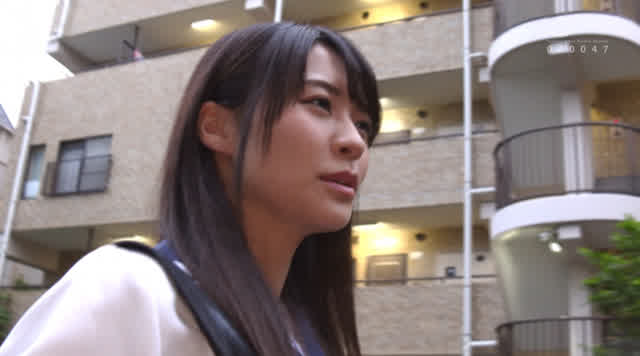 今から人生の選択が色々あ… 発禁 11 女子○生 凛（18）