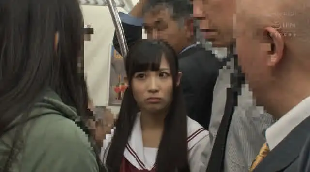 潔白の乗客に痴漢の濡れ衣… 痴漢冤罪でストレス発散する女学生を捕まえてセックス