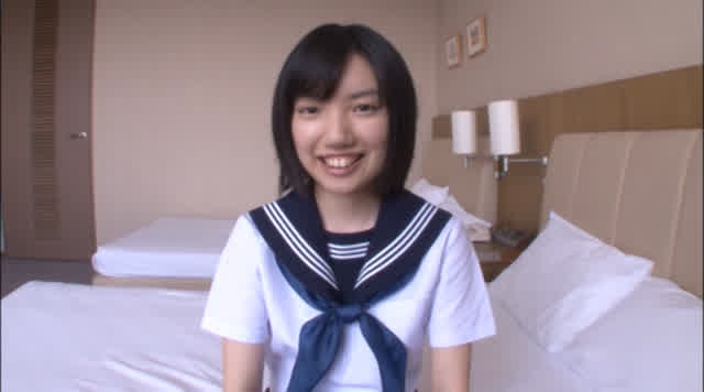 今回撮影したのは、処女喪… 制服美少女と性交 夢咲りぼん