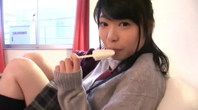 主観映像で視線はあなた、… 淫語パンモロ女子校生 あなたに射精させたがる！