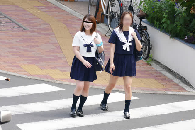 街で見かけた巨乳女子校生… リアルストーキング 狙われた女子校生