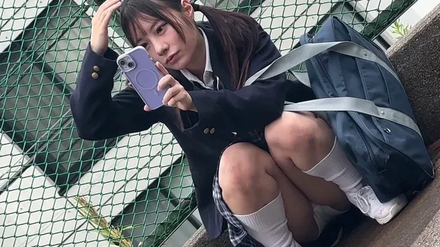 街で見つけた制服天使を拘… 媚○塗りたくりチ○ポで拘束スローピストン 松井日奈子