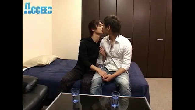 響と恋人の北島仁史（たく… 恋の的はアナの奥～事後を見られた後に弟から恋愛相談～