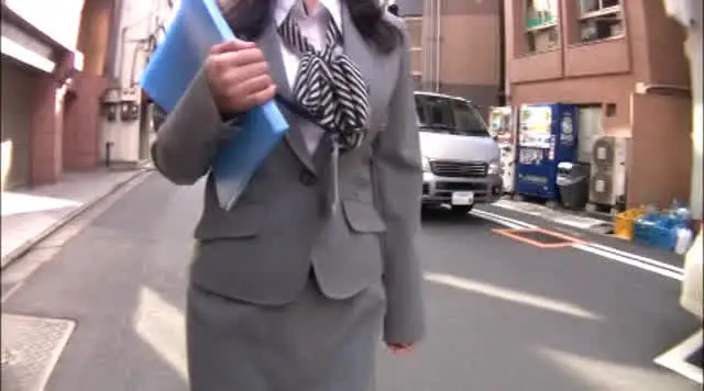 旦那に相手に相手にされな… 人妻野外紀行 ～露出と云う禁断の快楽～